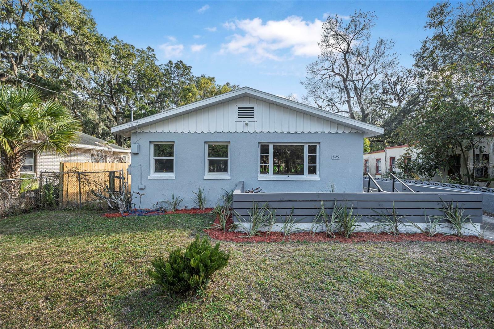 829 Madison Avenue  Daytona Beach FL 32114 photo