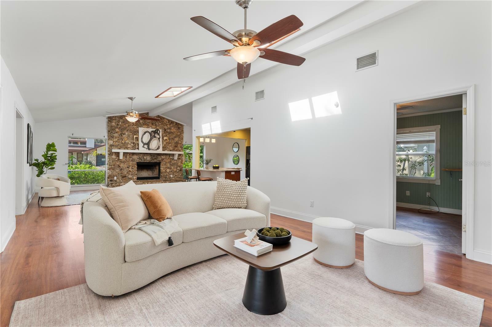 Property Photo: 1221 Thunder Trail FL 32751