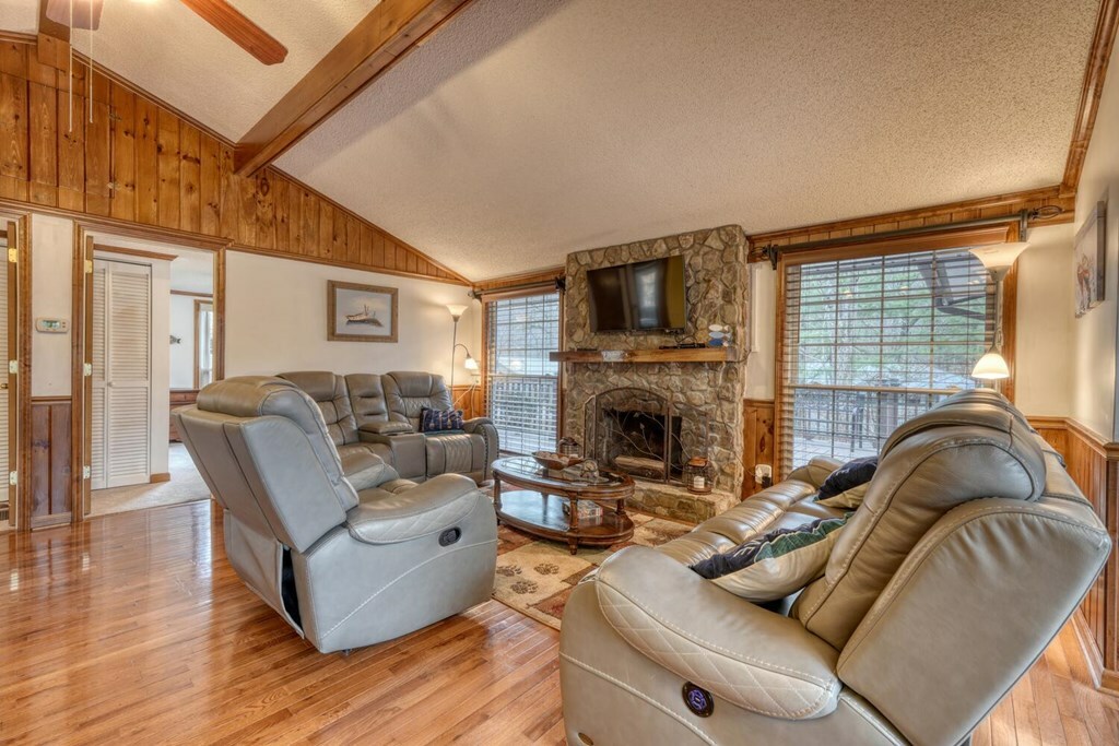 Property Photo: 48 Forest Lakes Drive NC 28771