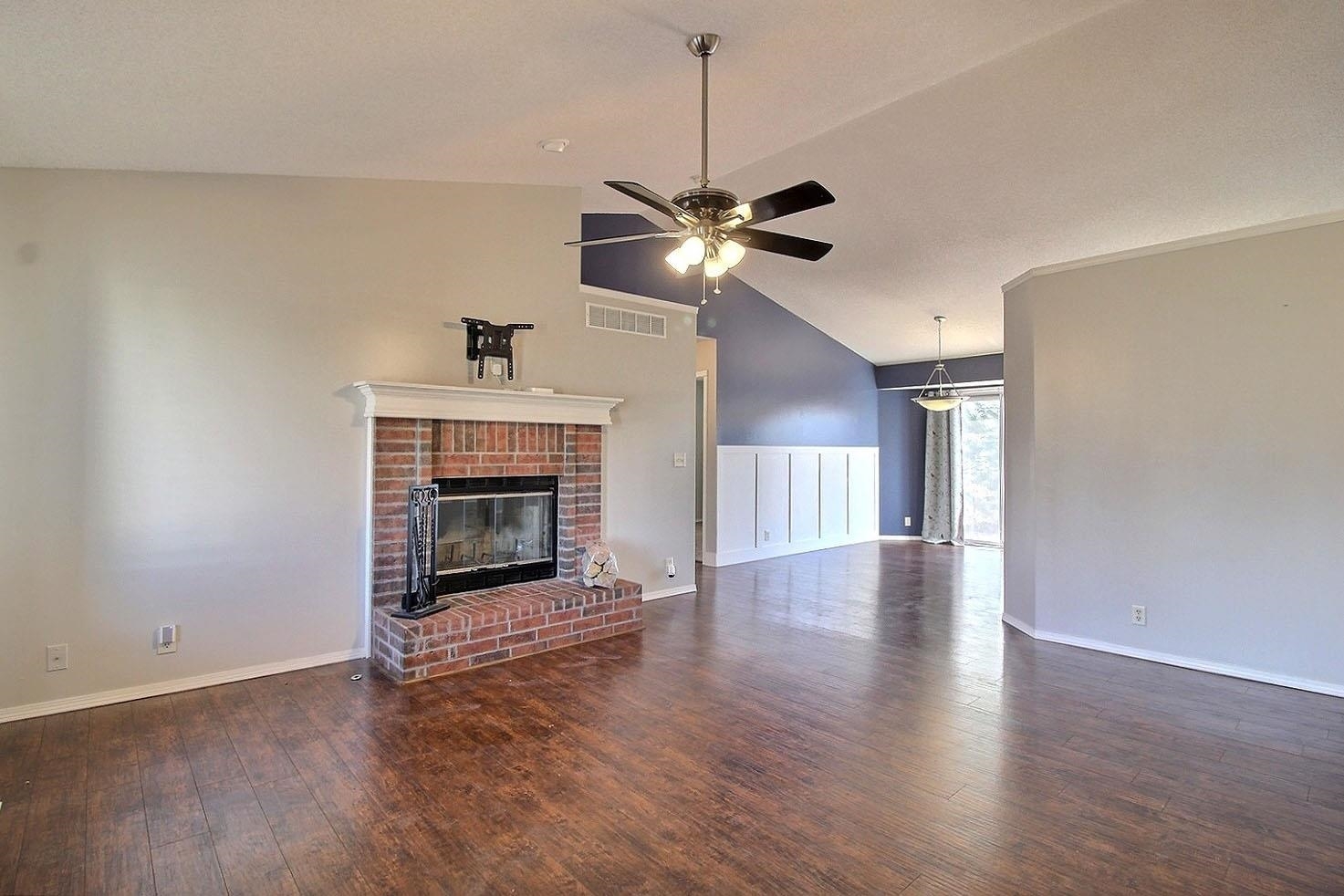 Property Photo:  2229 S Parkridge  KS 67209 