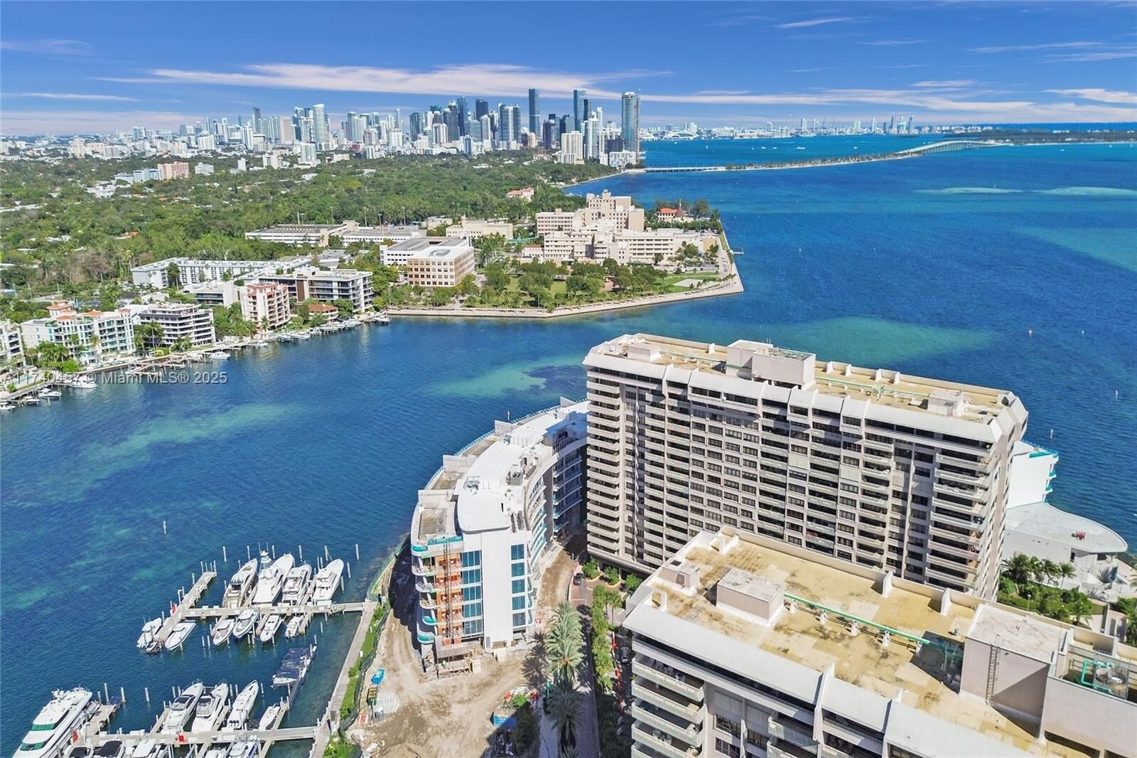 Property Photo:  3 Grove Isle Dr C904  FL 33133 