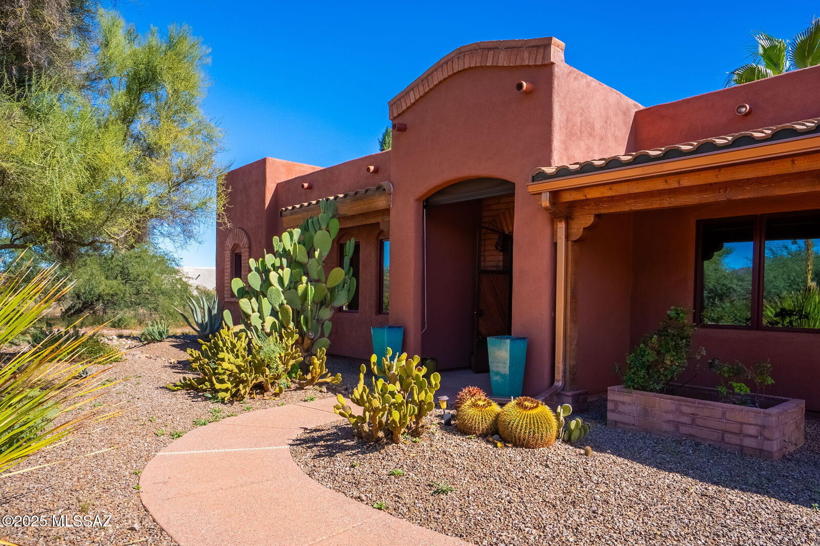Property Photo:  90 Elliot Street  AZ 85646 
