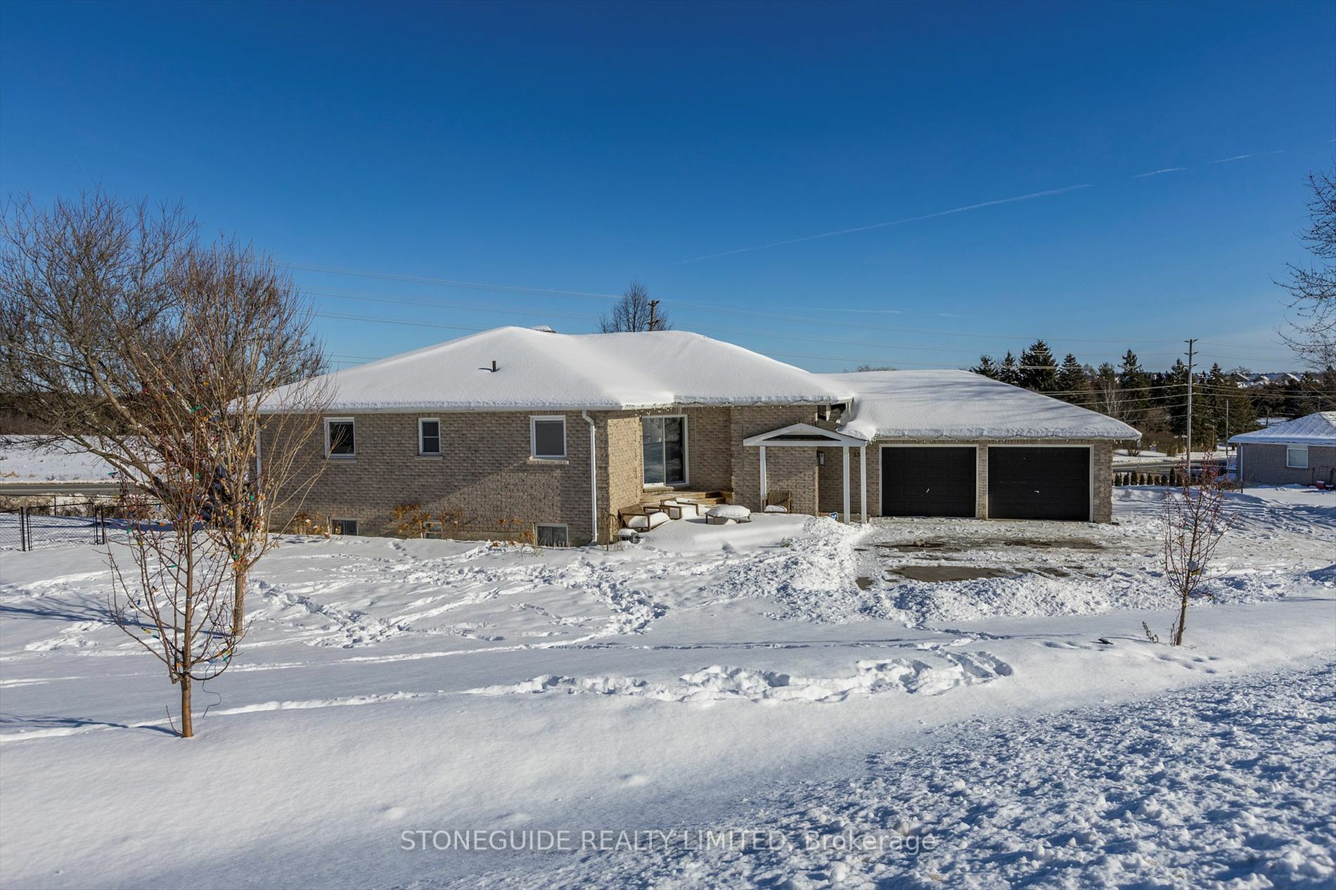 2559 Thornbury Dr  Otonabee-South Monaghan ON K9J 6X8 photo