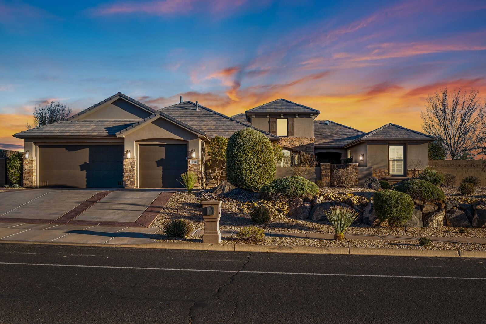 Property Photo:  780 N Highland Parkway  UT 84780 