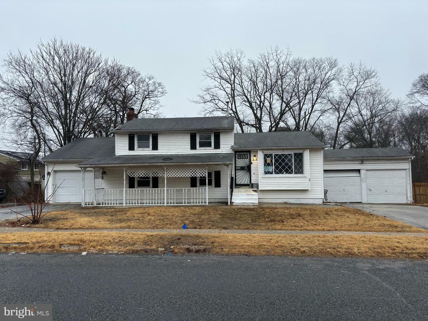 Property Photo:  213 Fairview Avenue  NJ 08045 