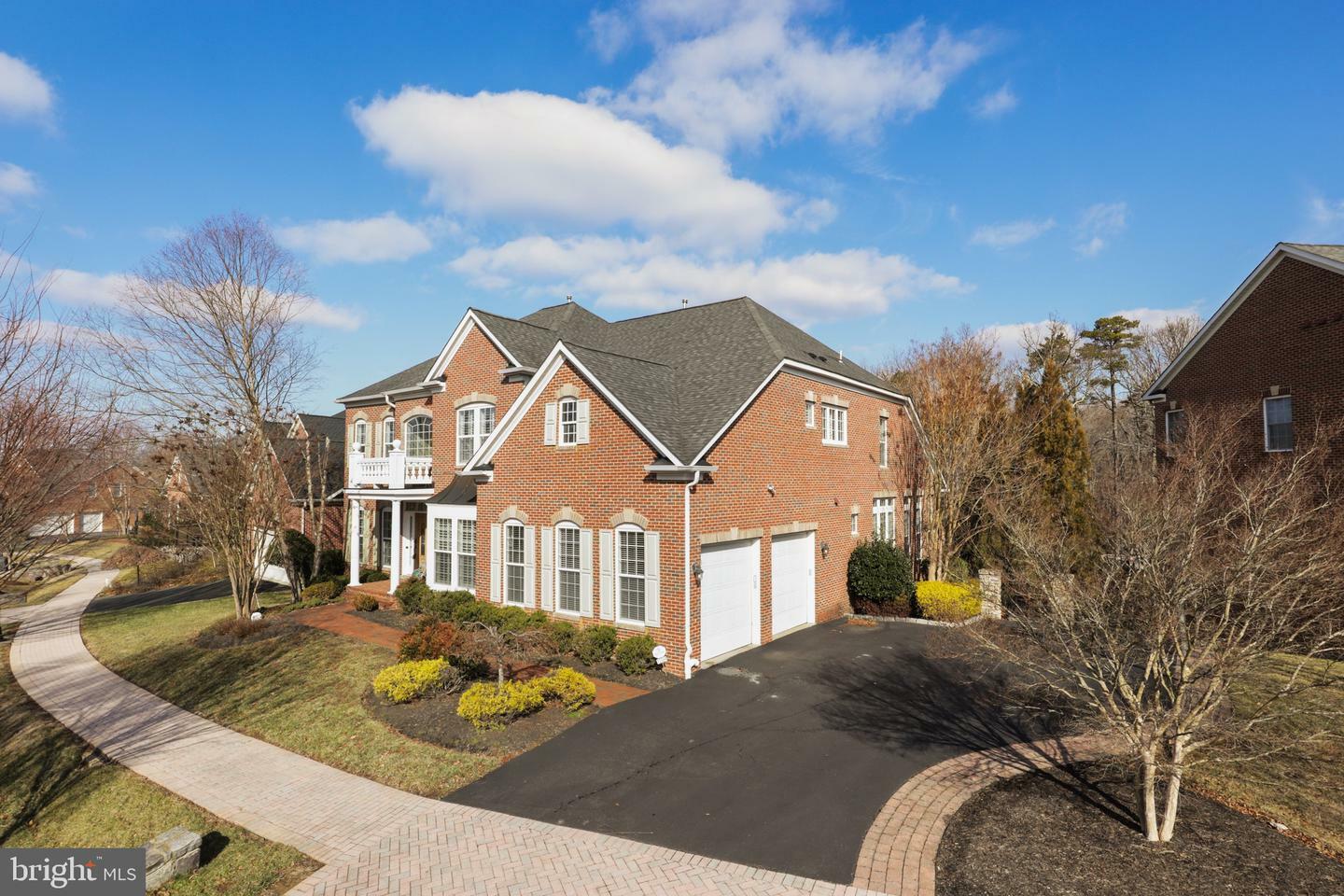 Property Photo:  12304 Greenbriar Branch Drive  MD 20854 