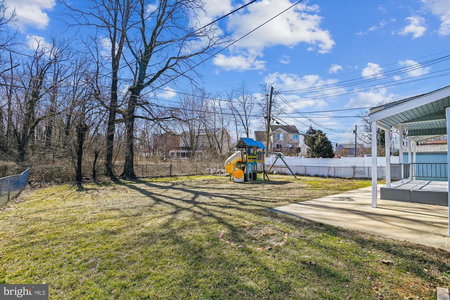 Property Photo:  6207 Collinsway Road  MD 21228 