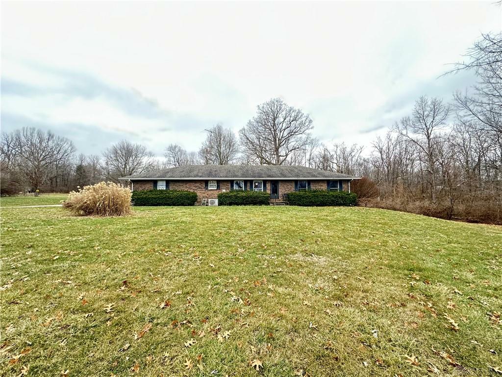 5441 Hendrickson Road  Franklin OH 45005 photo