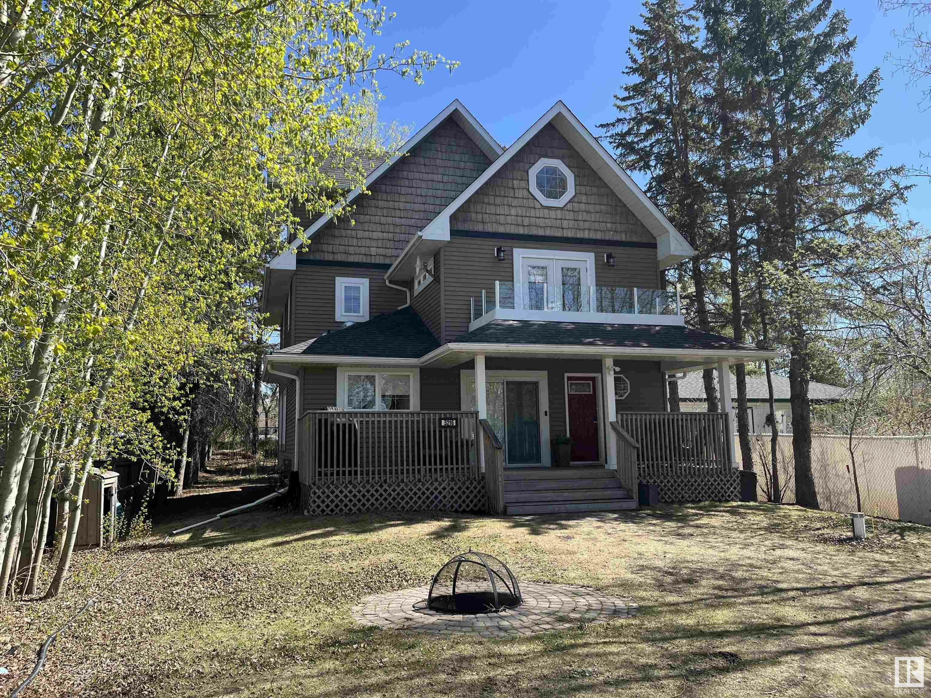 5216 50 Avenue  Rural Lac Ste. Anne County AB T0E 0A0 photo