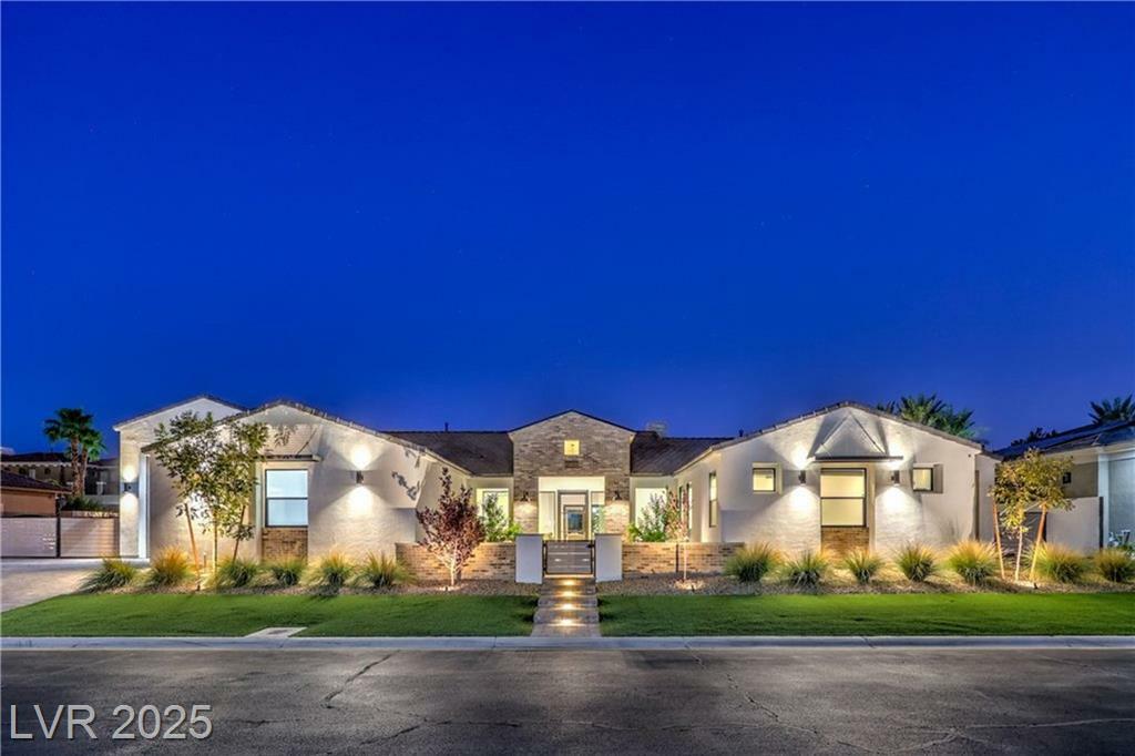 Property Photo: 3731 Caesars Circle NV 89120