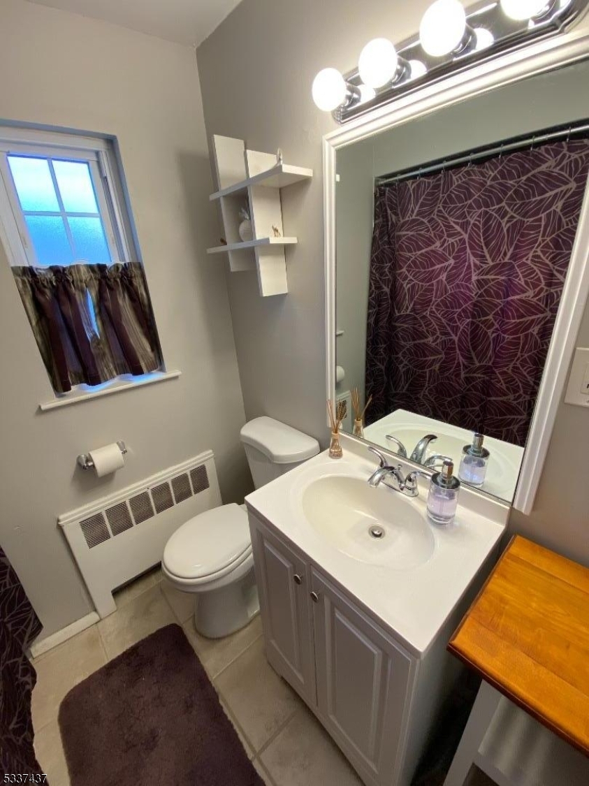 Property Photo:  30 Wedgewood Dr Unit 46  NJ 07044 