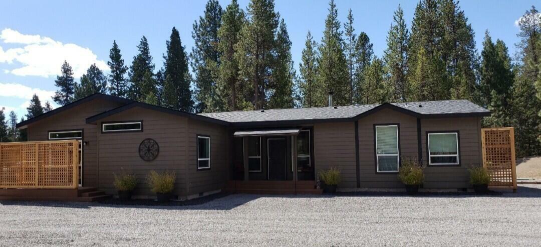 Property Photo: 17069 Norwalk Road NW OR 97707