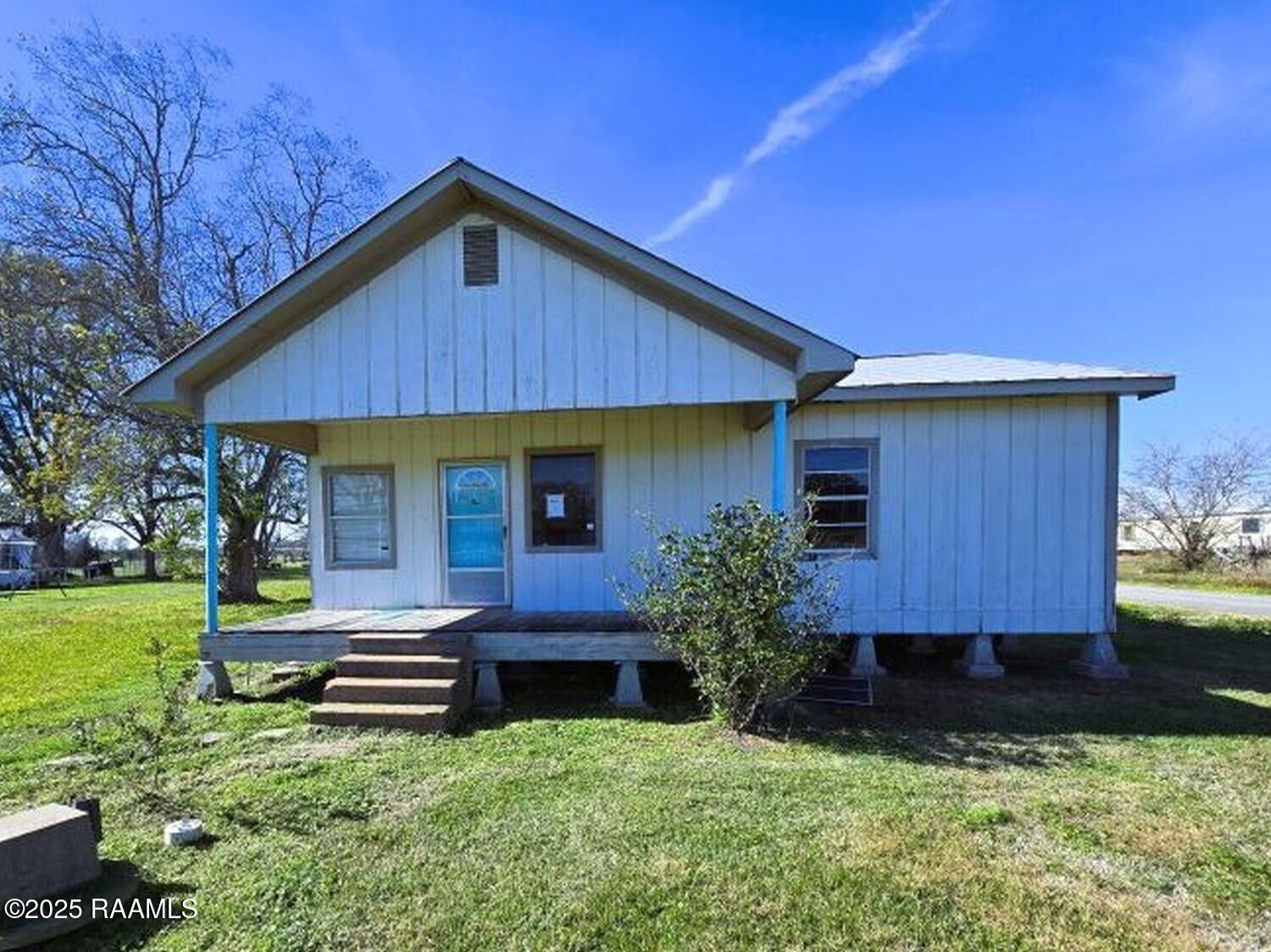 Property Photo:  11308 Grosse Isle Road  LA 70510 