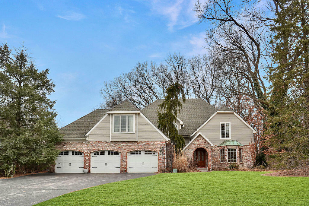 Property Photo:  1400 Inverness Lane  IN 46375 