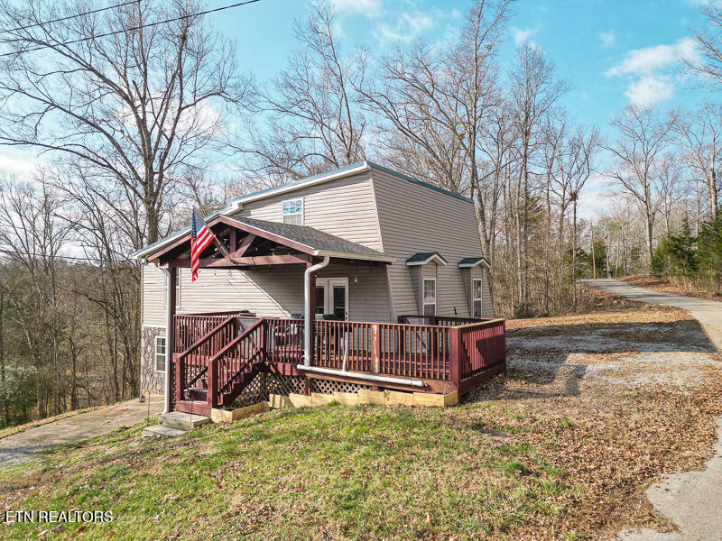 Property Photo:  913 Topside Rd  TN 37862 