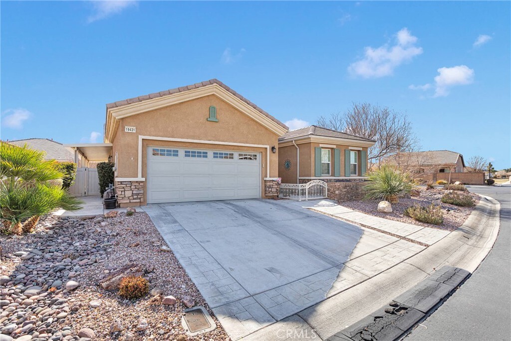 Property Photo: 19431 Westfalia Street CA 92308