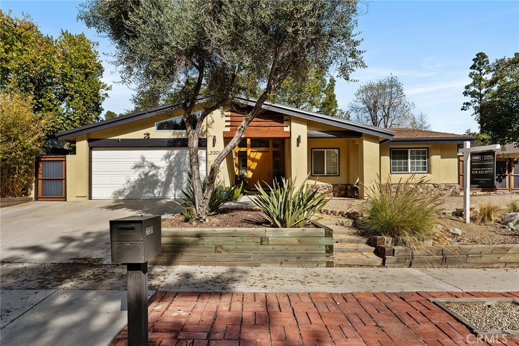 Property Photo:  21301 Bellini Drive  CA 90290 