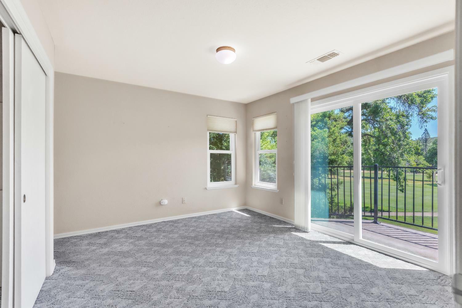 Property Photo: 3379 Cambridge Road CA 95682