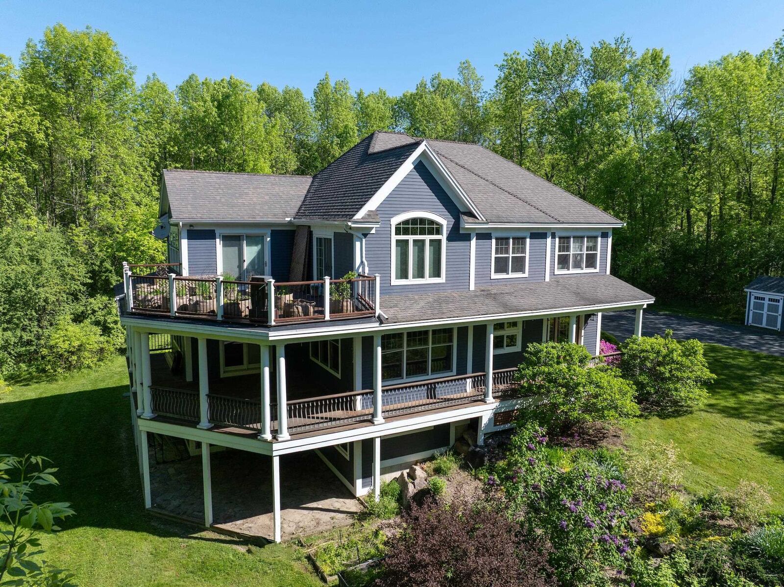 Property Photo:  45 East Shore North  VT 05458 