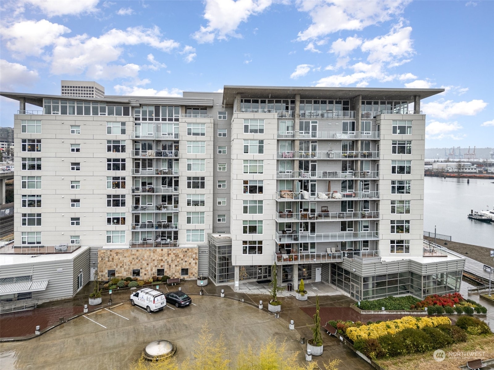 Property Photo:  1515  Dock Street 210  WA 98402 