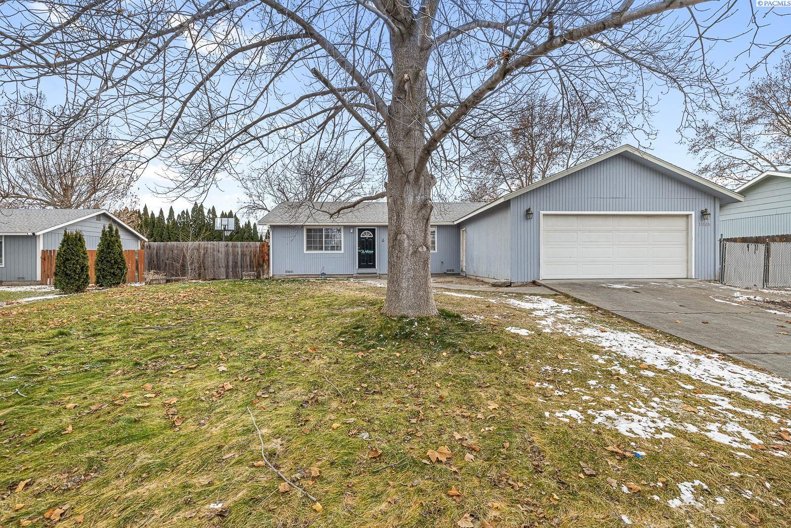 Property Photo: 1005 W 42nd Ave WA 99337