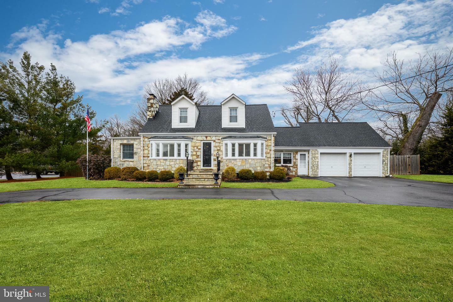 Property Photo:  2371 Pennington Road  NJ 08534 