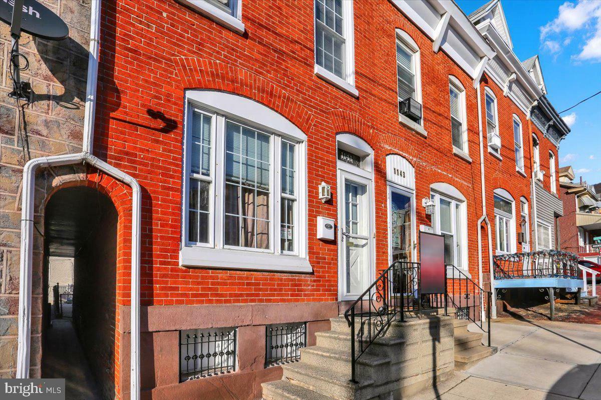 Property Photo:  1141 Douglass Street  PA 19604 