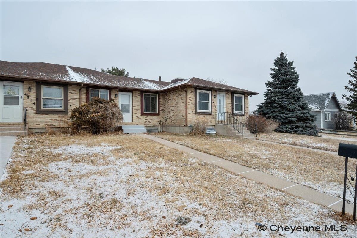 Property Photo: 4916 Continental Pl WY 82001