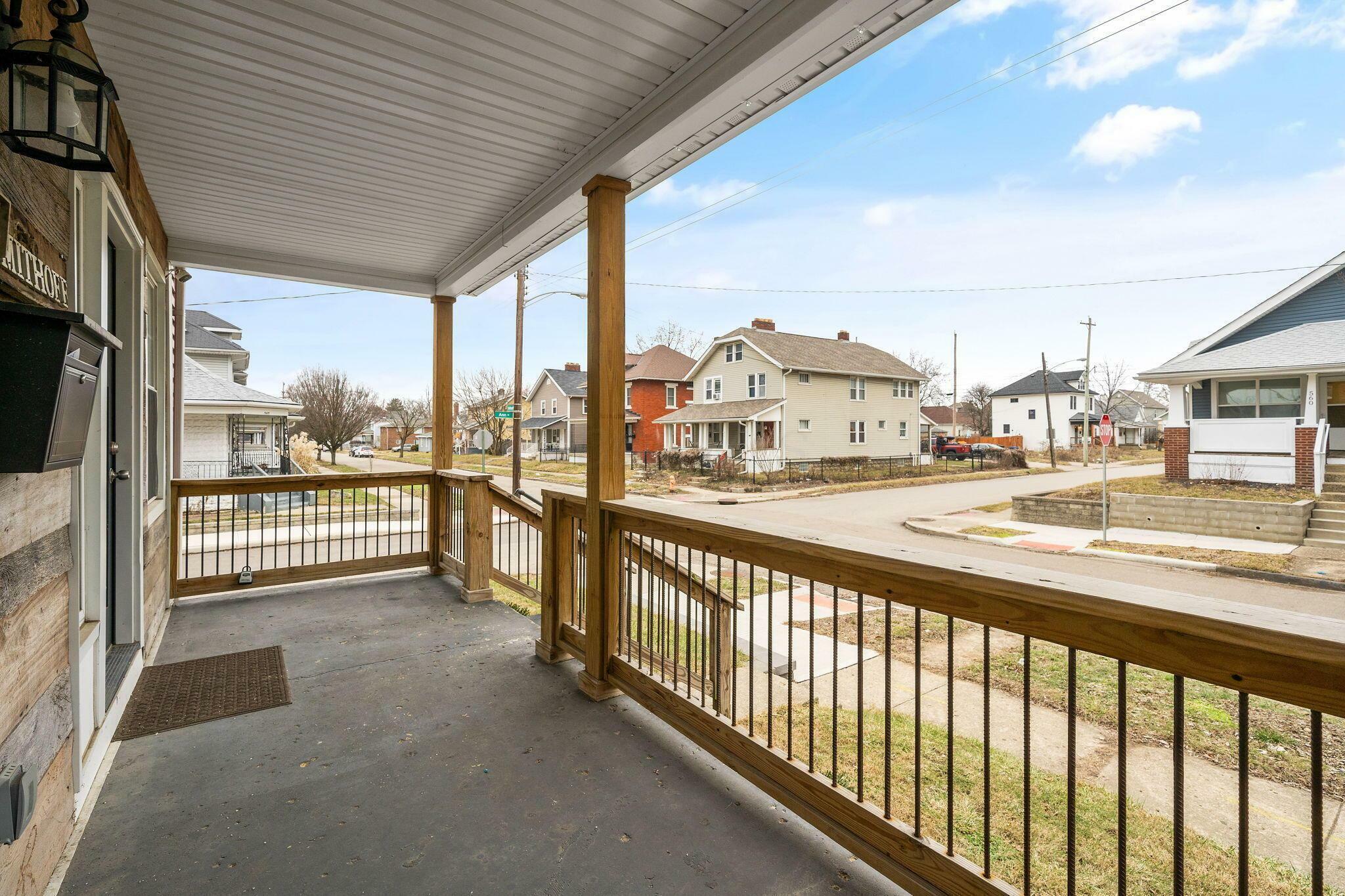 Property Photo:  557 E Mithoff Street  OH 43206 