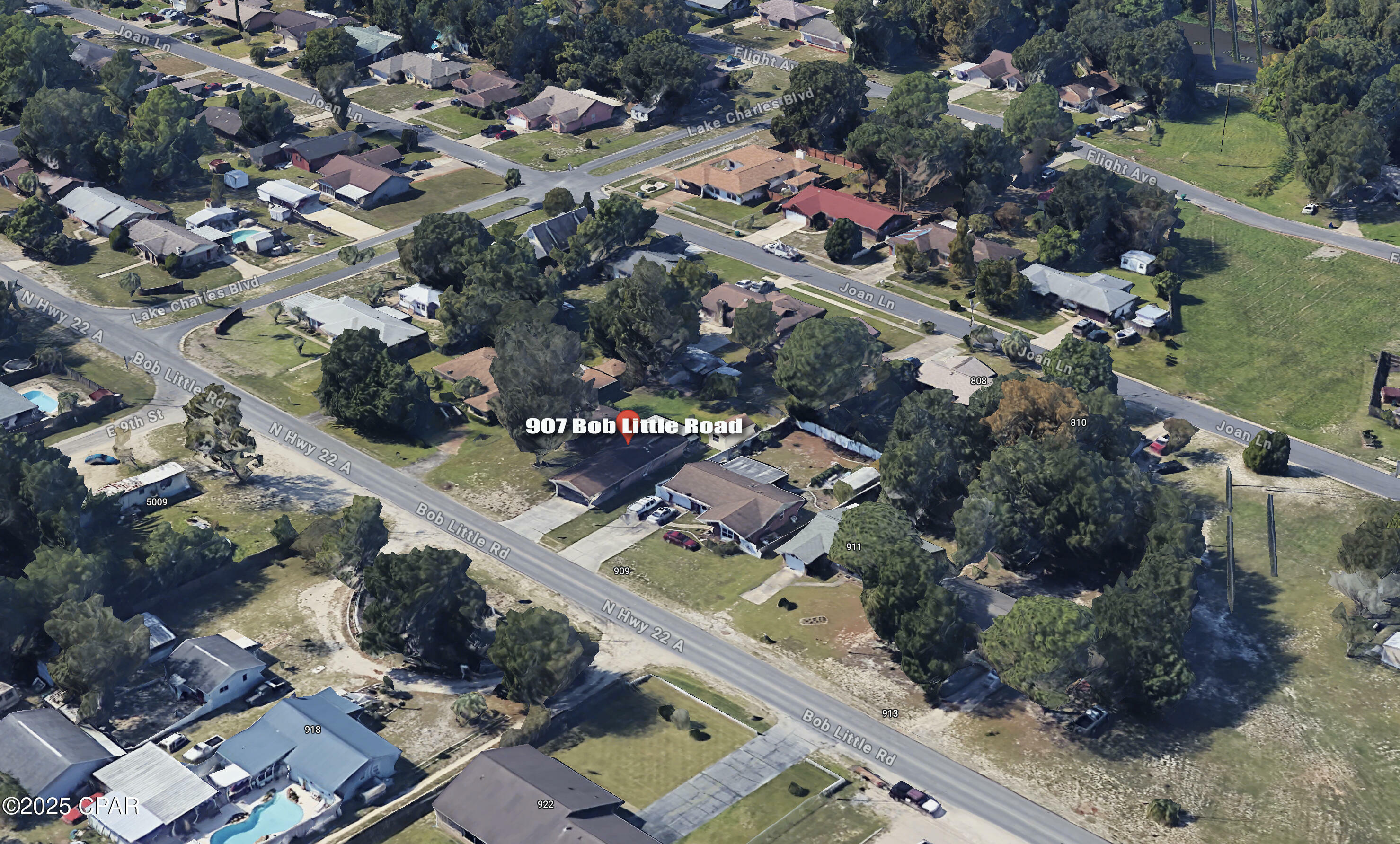 Property Photo: 907 Bob Little Road FL 32404
