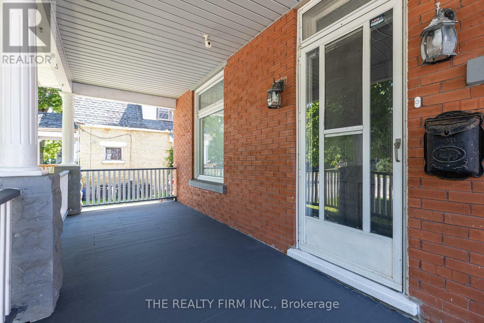 Property Photo: 248 Riverside Drive ON N6H 1E6