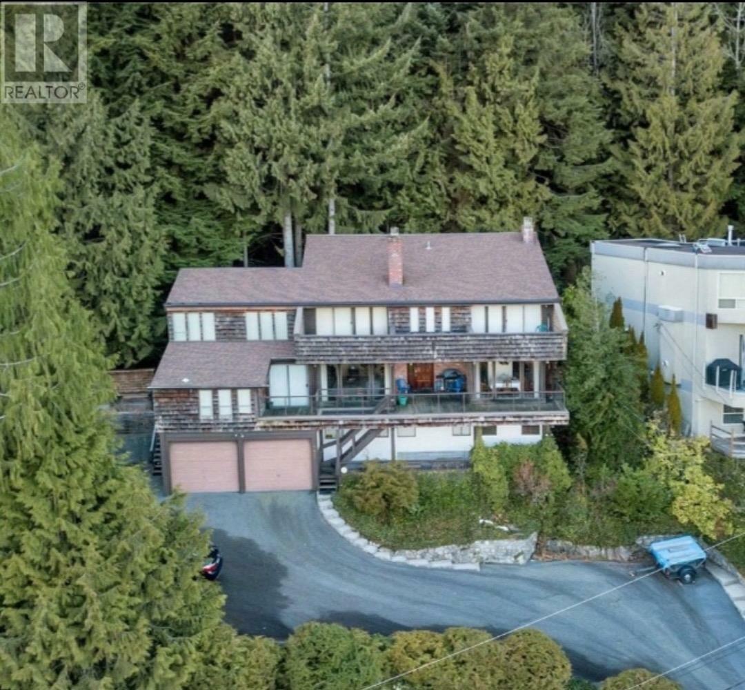 Property Photo:  570 Kildonan Road  BC V7S 1X5 