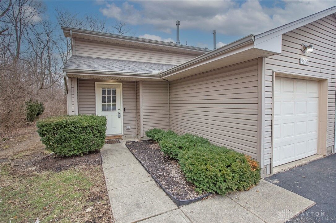 Property Photo: 9650 Centerville Creek Lane OH 45458