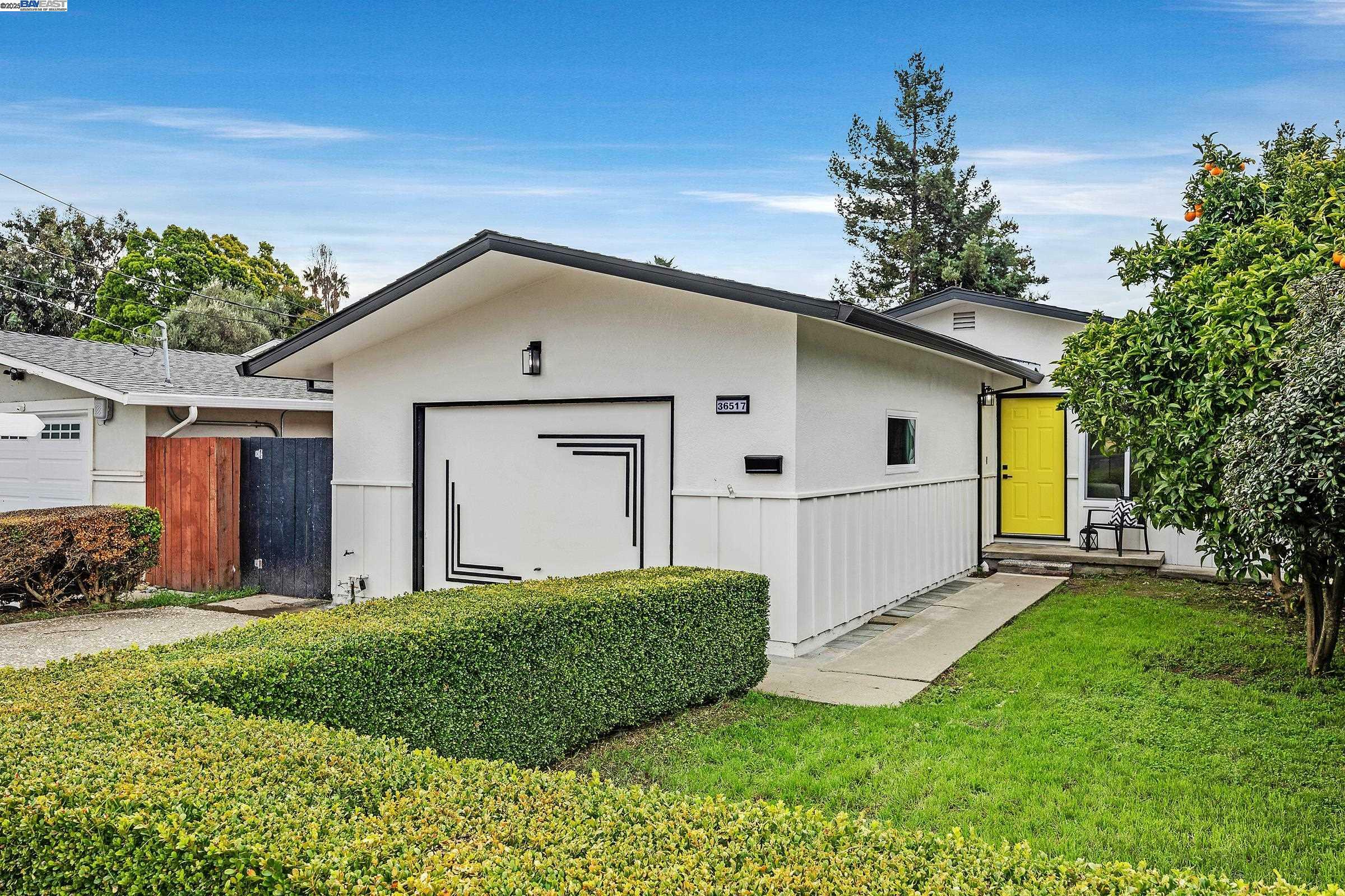 Property Photo: 36517 Cherry St CA 94560