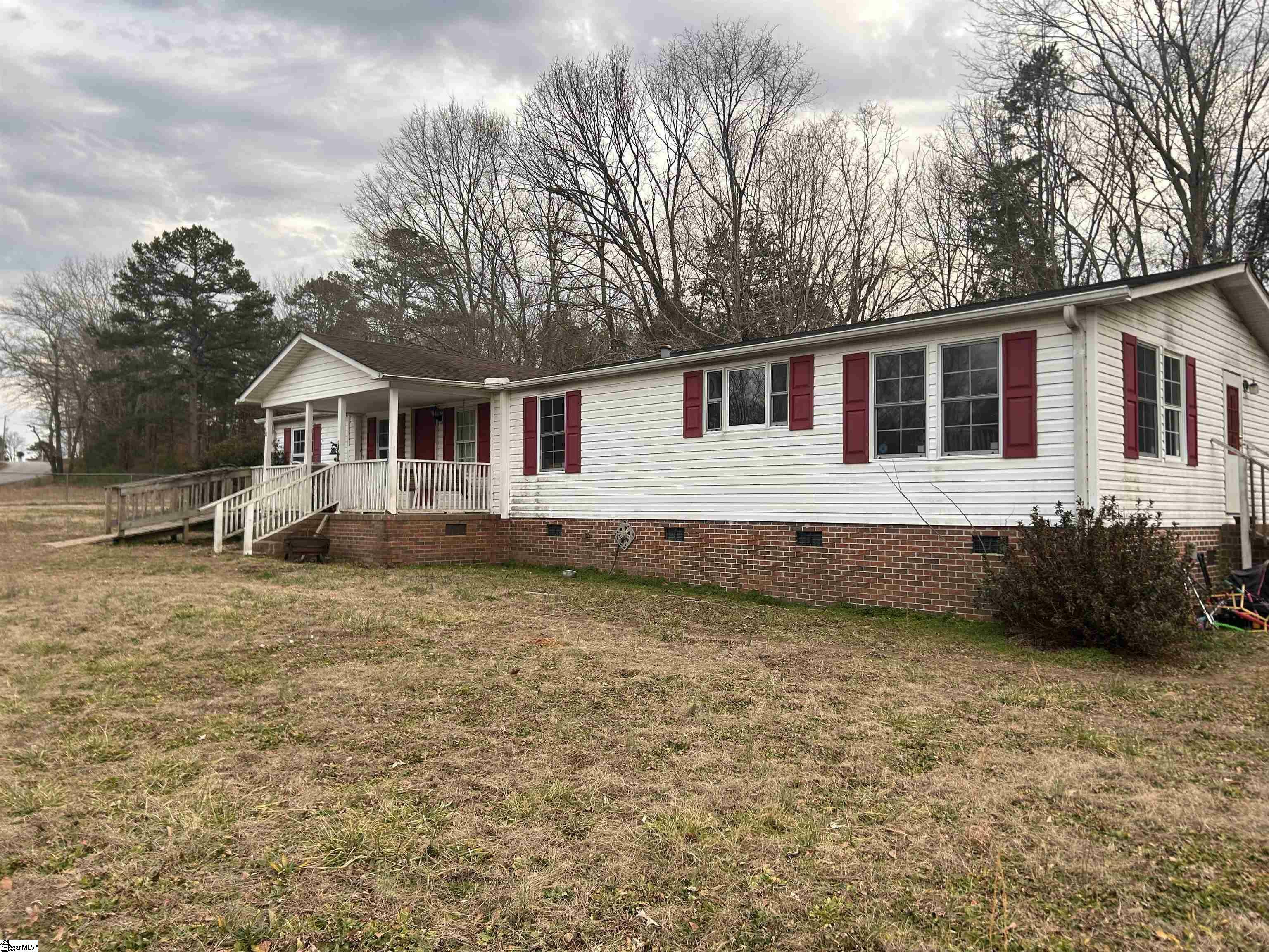 Property Photo: 1550 Crawford Road SC 29645