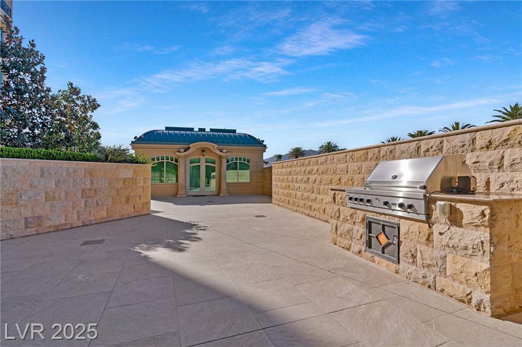 Property Photo: 9103 Alta Drive 102 NV 89145