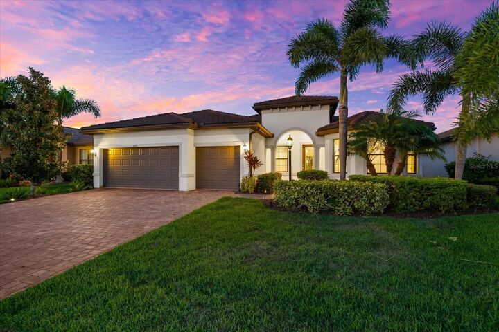 Property Photo: 16741 Ellsworth Avenue FL 34202