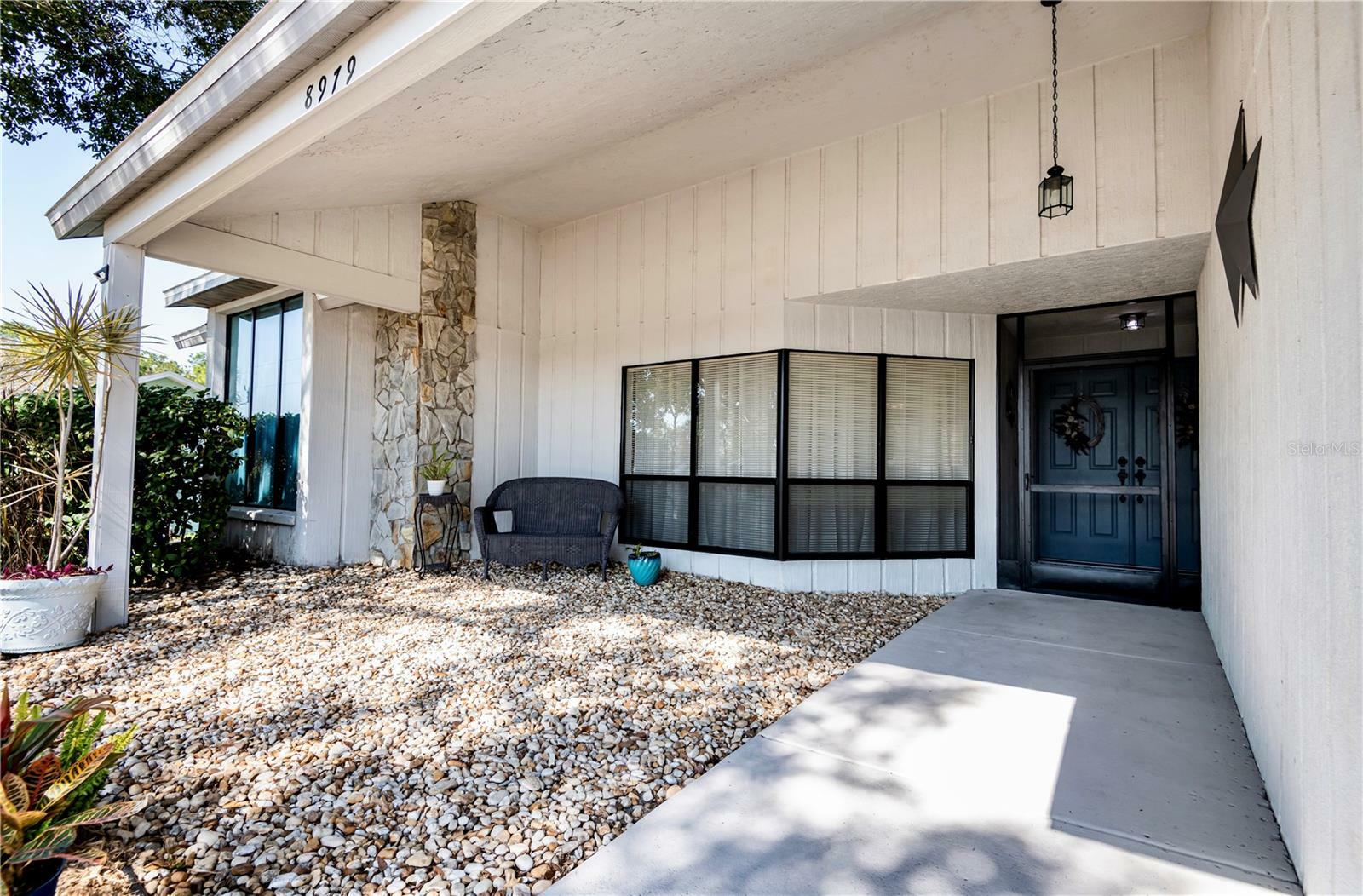 Property Photo: 8979 Hernando Way FL 34613