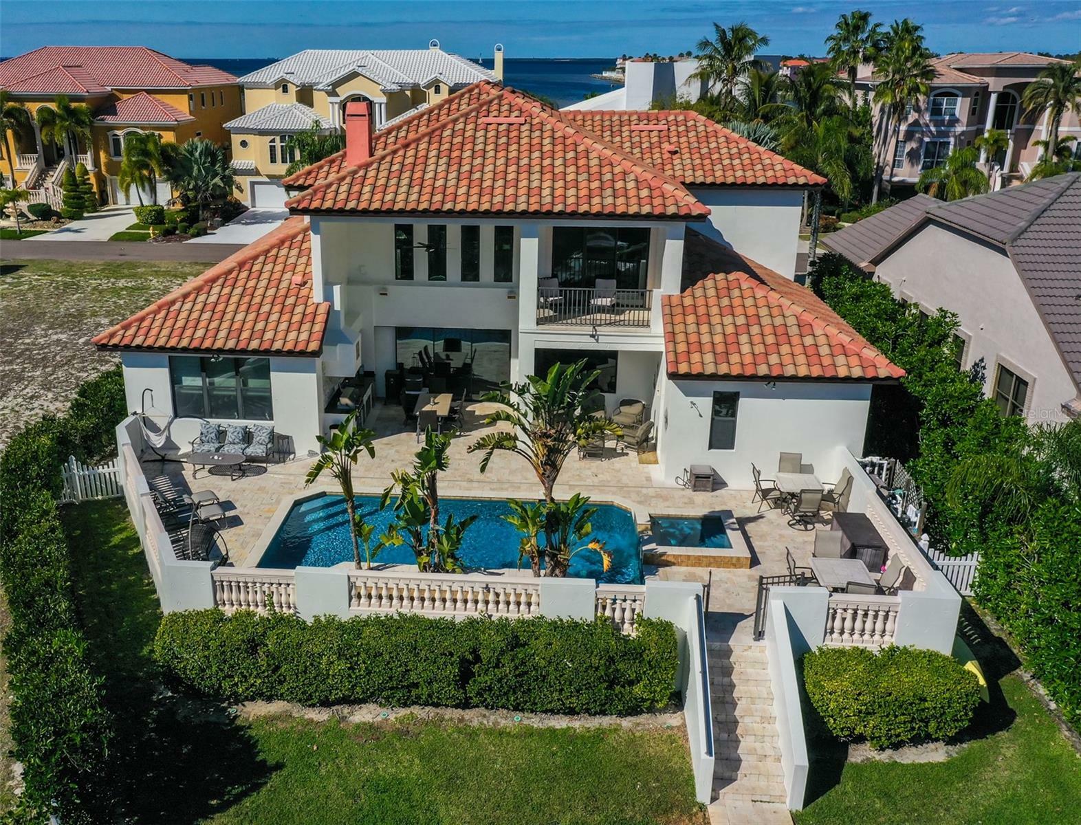 Property Photo:  912 Symphony Beach Lane  FL 33572 