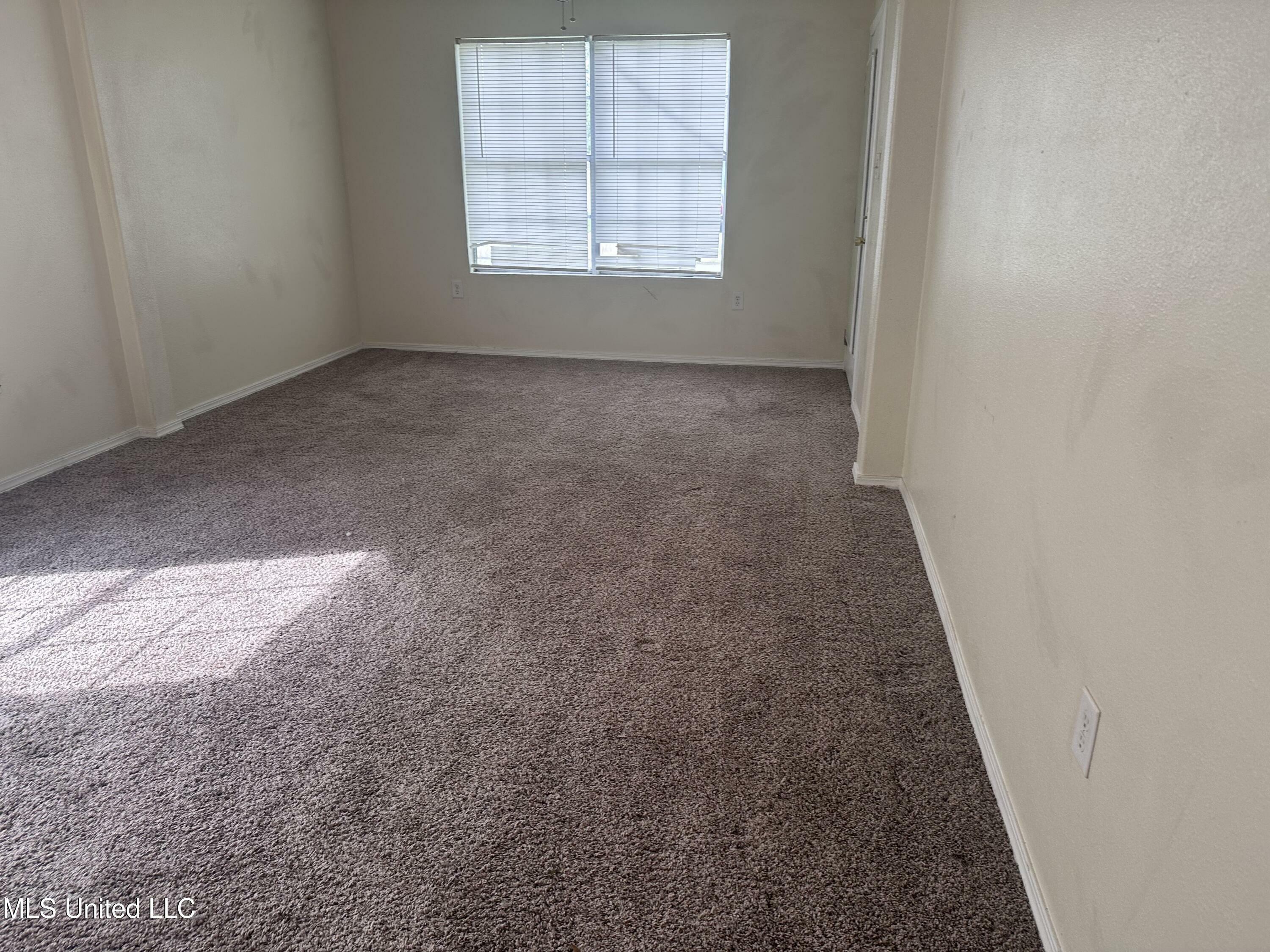 Property Photo:  2110 Cleveland Avenue  MS 39567 