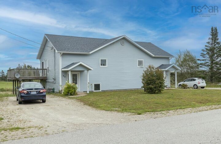 Property Photo: 42-44 Bellmont Avenue NS B5A 5K5