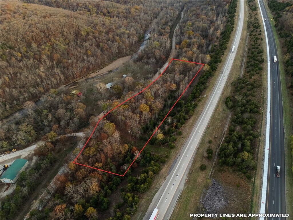 Property Photo: 16341 Winn Creek Road AR 72959