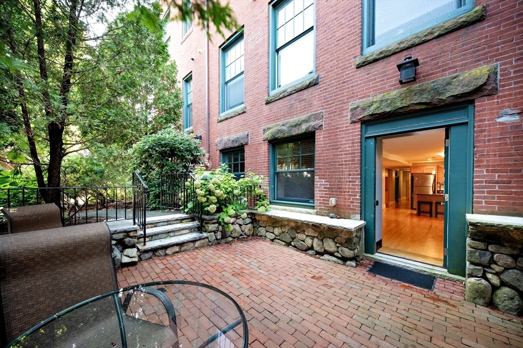 Property Photo: 245 Beacon 2 MA 02143