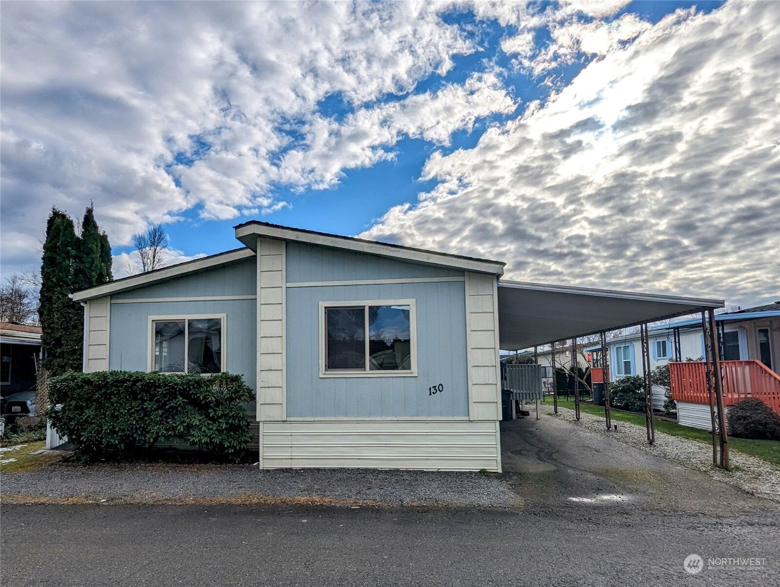 Property Photo:  16600  25th Avenue NE 130  WA 98271 
