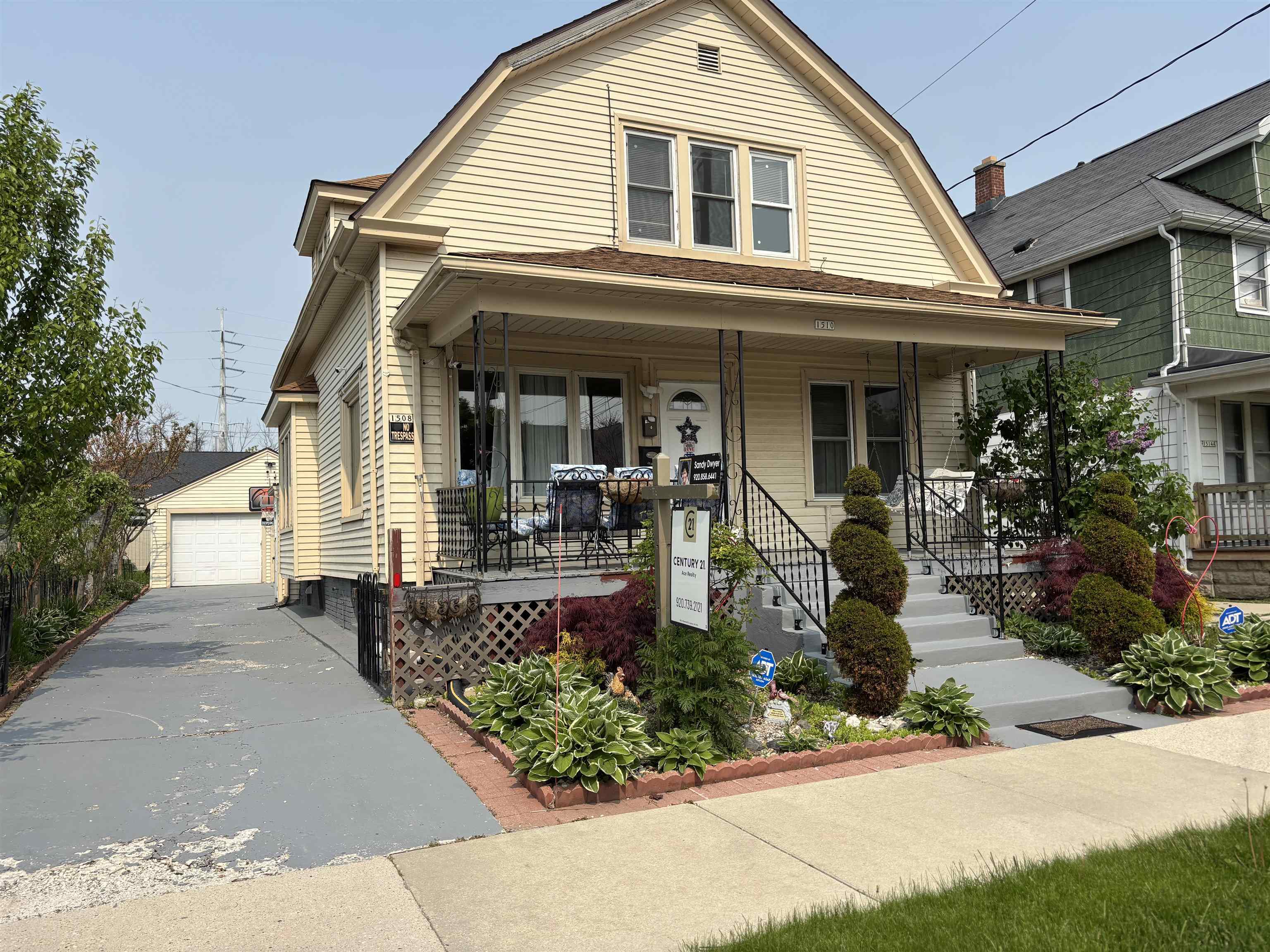 Property Photo:  1508 N 17th Street  WI 53081-2355 