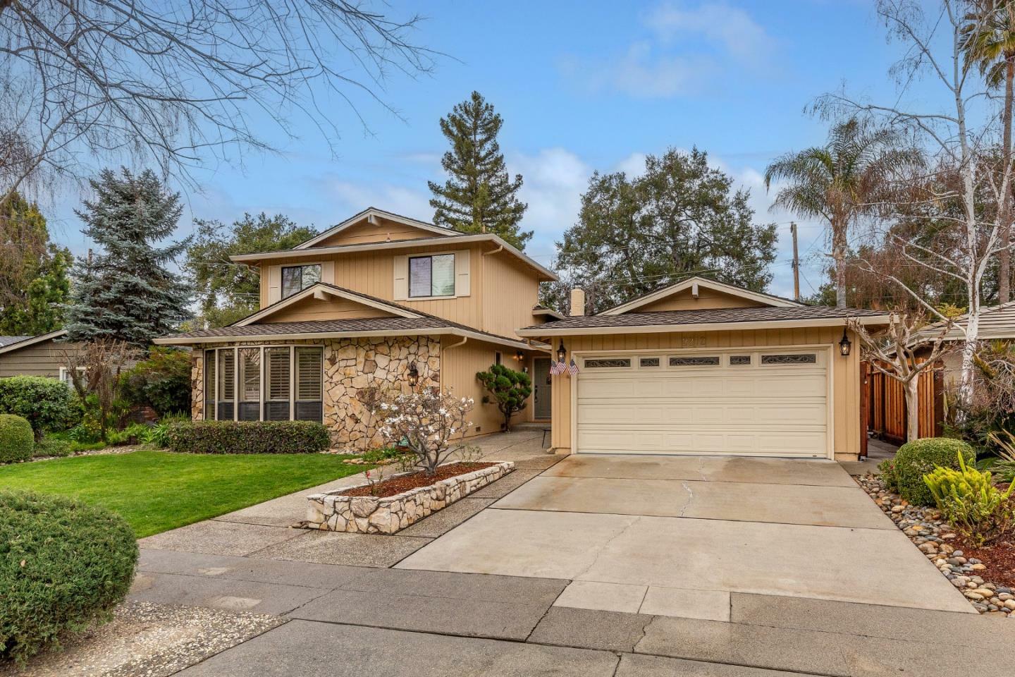 Property Photo:  2212 Gunar Drive  CA 95124 