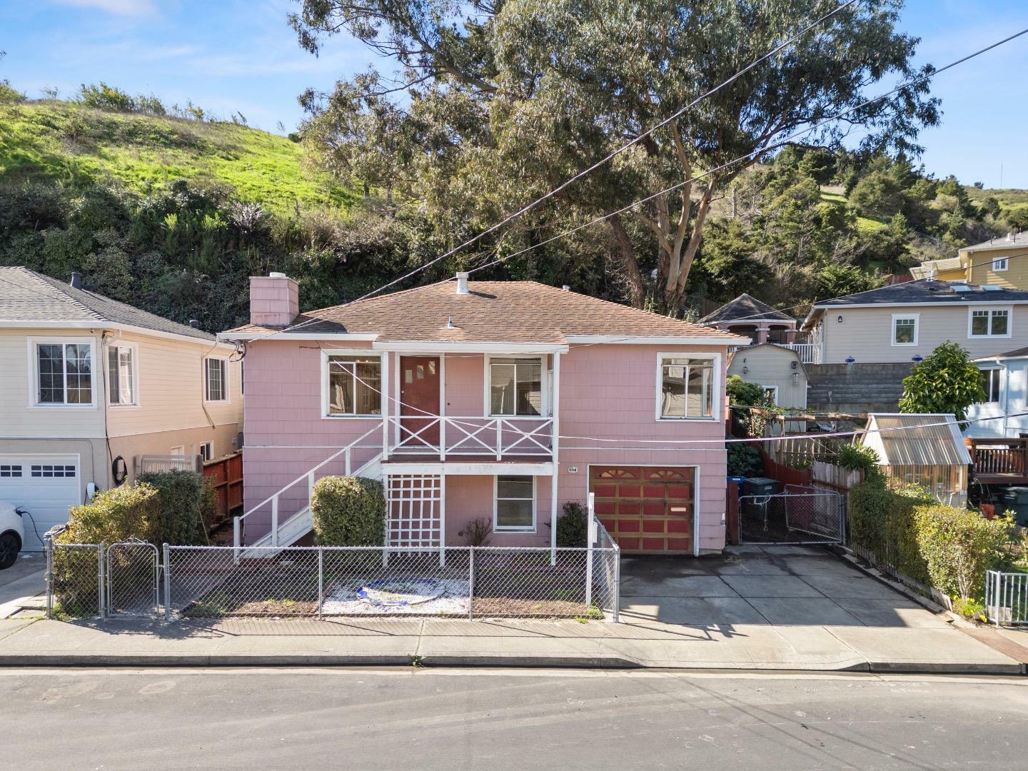 431 Larch Avenue  South San Francisco CA 94080 photo