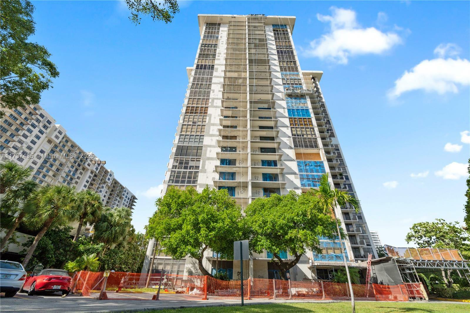 Property Photo: 18181 NE 31st Ct 405 FL 33160