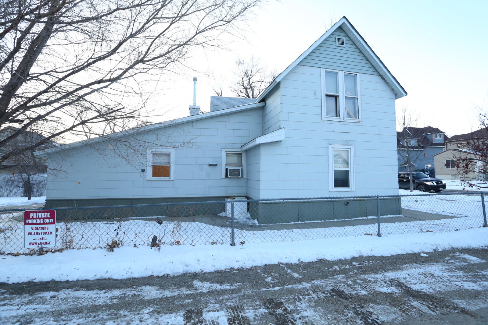 Property Photo:  13 SW 7th Ave  SD 57401 