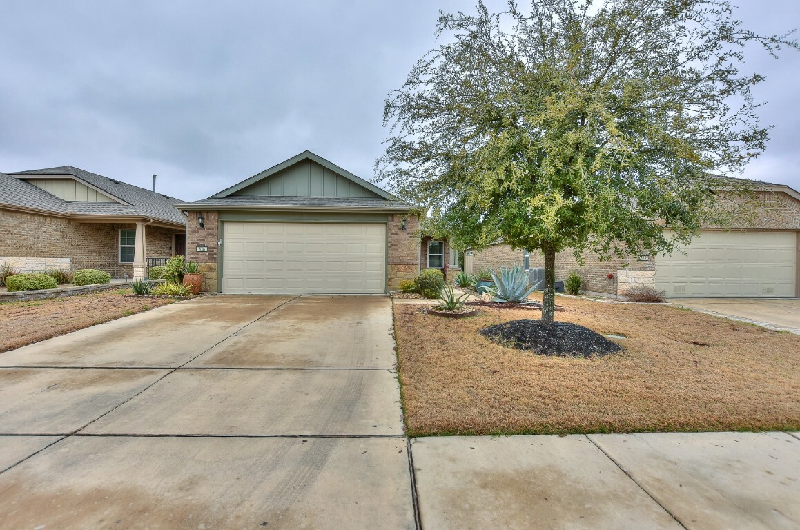 Property Photo:  838 Hamilton Lane  TX 78633 